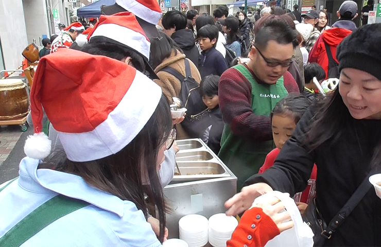 �M�X�̂��񂿂�`��z���Ă���܂���